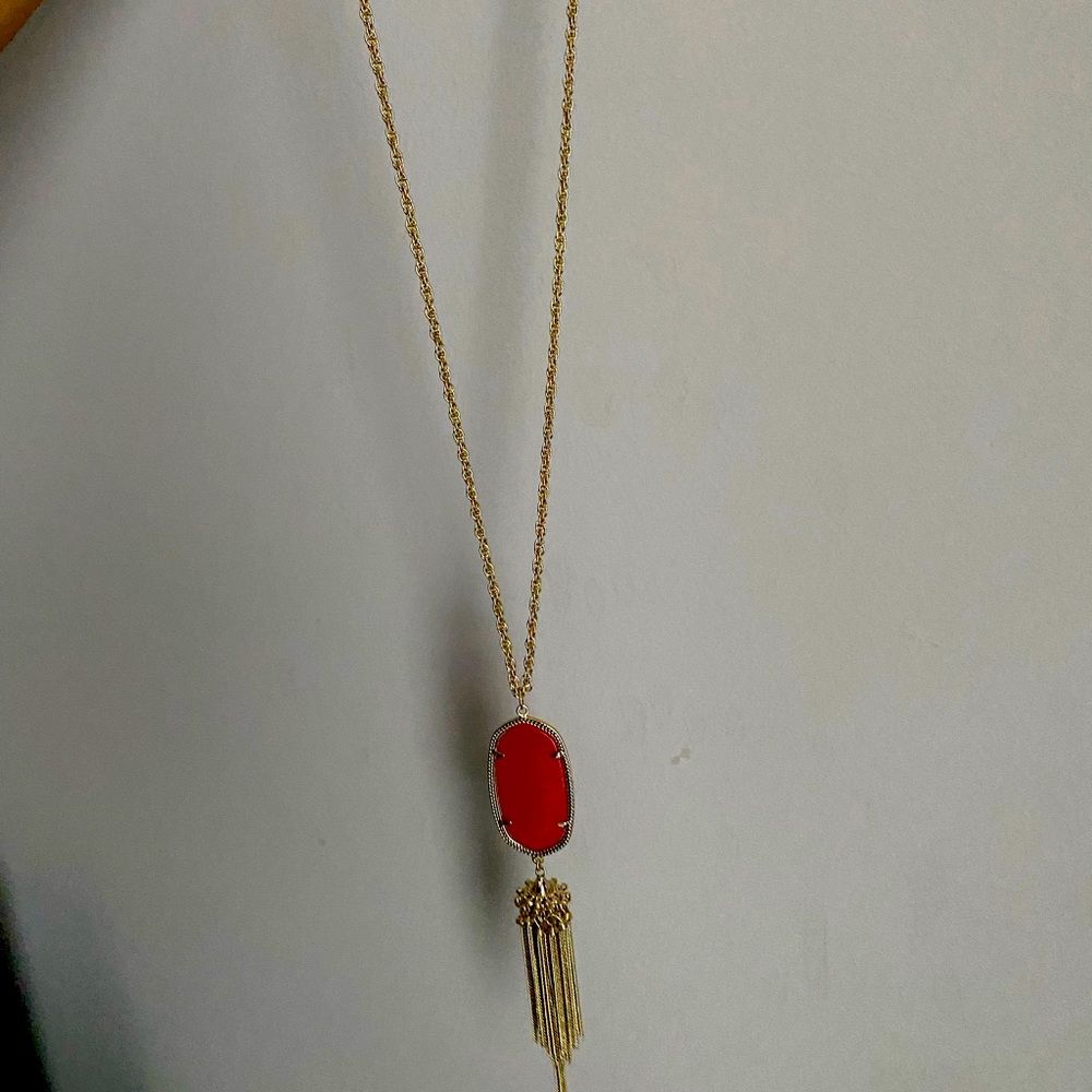 Kendra Scott Rayne Neckalce (Red/Maroon)